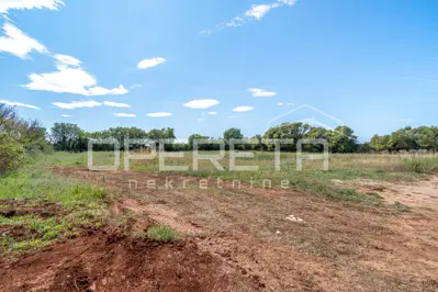 Vodnjan, Vodnjan, 897,00 m², 187.000,00 EUR - 2