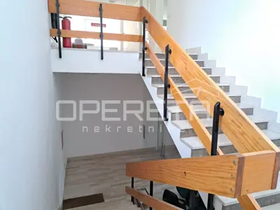 Gewerbeimmobilie zur Miete in Grad, 350 m² - 10
