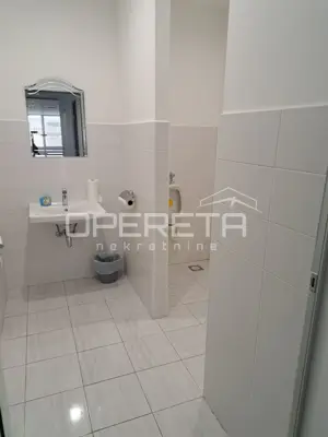 Gewerbeimmobilie zur Miete in Grad, 350 m² - 7