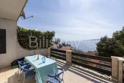 Marušići, prodaja, kuća sa dva apartmana, pogled na more - 15