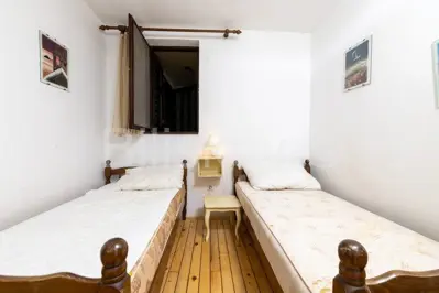 Marušići, prodaja, kuća sa dva apartmana, pogled na more - 18