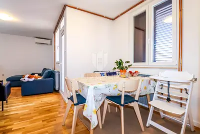 Apartment 100 m², Rovinj - 3 bedrooms and balcony - 4