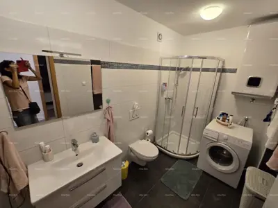 Modern eingerichtete Wohnung in der Nähe des Zentrums von Pula mit Garten und Parkplatz - 13