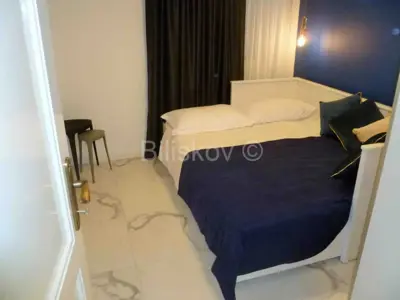 Split, center, small two-bedroom apartment for sale, furnished - 7