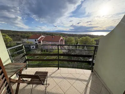 Kraljevica, 2 rooms + living room, balcony, long-term lease! - 10