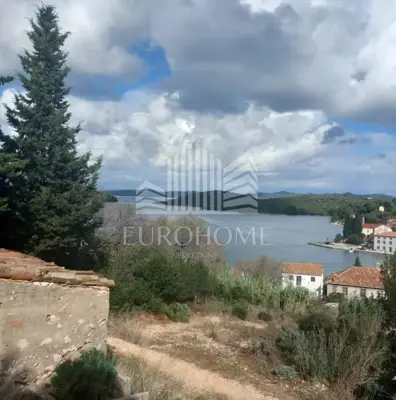 Luka, Dugi otok, građ.zemljište 150m od mora, 100€/m2 - 2