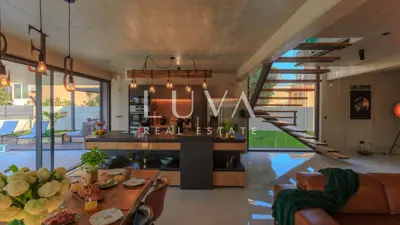 Villa 280 m², Baška auf der Insel Krk - 4 Zimmer, Pool - 4