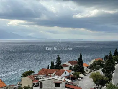 Kuća 250 m², Brist - panoramski pogled na more i otoke - 2