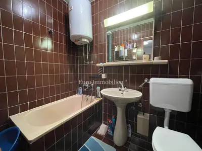 Kuća 250 m², Brist - panoramski pogled na more i otoke - 18