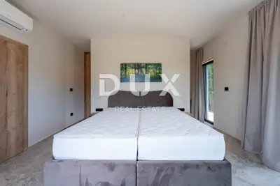 Villa 203 m², Sveti Petar u Šumi - pool and summer kitchen - 15