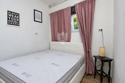 Etaža kuće 90 m², Oprić - bazen i pogled na more - 21