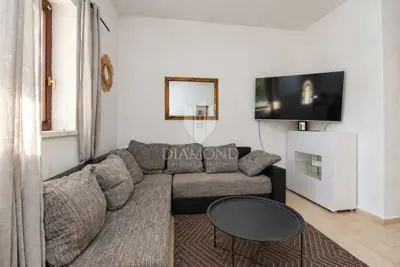 Etaža kuće 90 m², Oprić - bazen i pogled na more - 2
