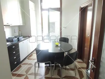 Poslovni prostor 370 m², Trg žrtava fašizma, centar - 5