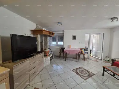 House 168 m², Ližnjan - quiet location and yard - 6