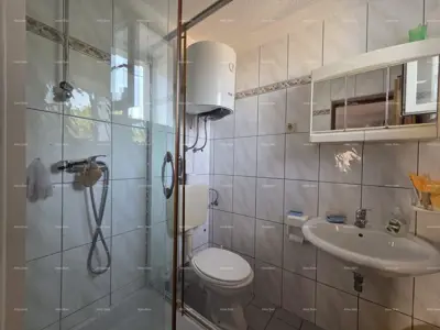 House 168 m², Ližnjan - quiet location and yard - 13