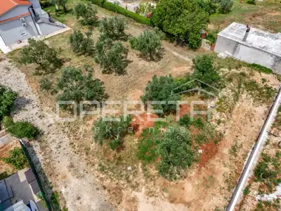 Građevinsko zemljište 778 m², Peroj - miran dio blizu mora - 4