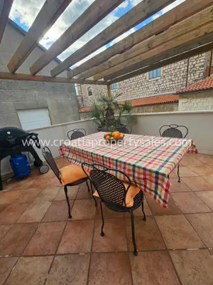Kuća 150 m², Kaštela - centar, 50 m od mora - 7