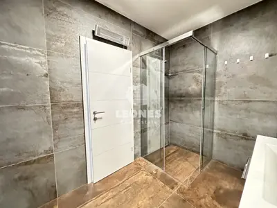Stan 79 m², Novigrad - grijani bazen i vrt 180 m² - 17
