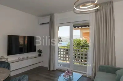 Stan 57,87 m², Žedno na Čiovu - privatni vrt i lođa - 2