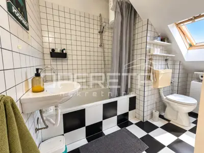 67 m² Wohnung, Split - Lučac, Blick auf die Stadt - 8