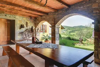 Eine schöne Villa mit Swimmingpool in der Nähe von Pazin steht zum Verkauf - 11