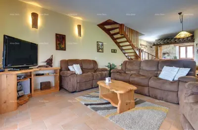 Eine schöne Villa mit Swimmingpool in der Nähe von Pazin steht zum Verkauf - 15