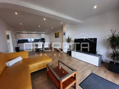 Wohnung zum Kauf in Lovran, 79 m²