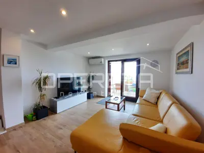 Apartman 100 m od mora, Lovran, infinity bazen i vrt - 7