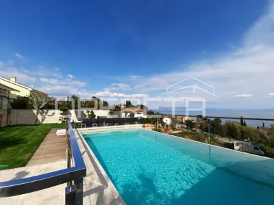 Apartman 100 m od mora, Lovran, infinity bazen i vrt - 8