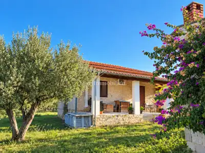House 116 m², Šijana - quiet location and large yard - 3