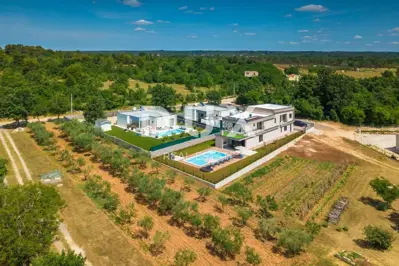 Villa 272 m², Svetvinčenat - beheizter Pool - 5