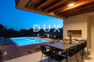 Villa 272 m², Svetvinčenat - beheizter Pool - 13