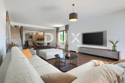 Villa 272 m², Svetvinčenat - beheizter Pool - 20