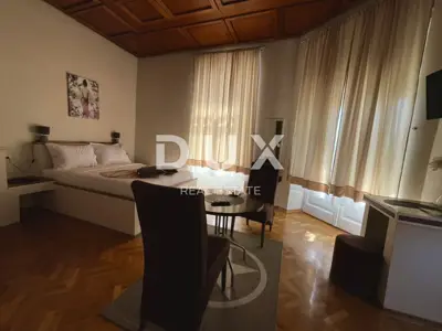 Wohnung 134,8 m², Rijeka Centar - 5 Studioapartments