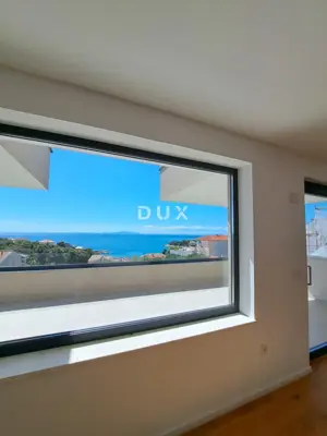 Penthouse 123 m², Jakišnica - bay view - 12