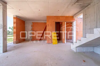 House for sale in Poreč, 215 m² - 11