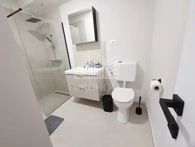 ZADAR, Bulevar- Moderan novodizajniran stan, dugorocno 90 m² - 18