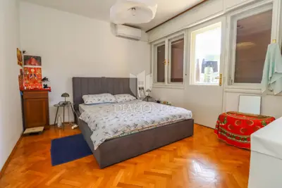 Stan u Puli, Centar - 300 m od mora i 3 balkona - 6