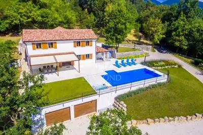 Haus zum Kauf in Veprinac, 200 m² - 5
