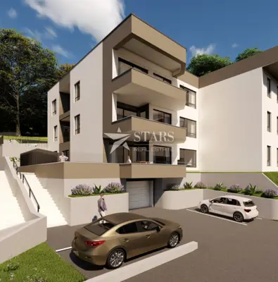 Stan 43 m², Bivio Rijeka - okućnica 118 m² i lođa