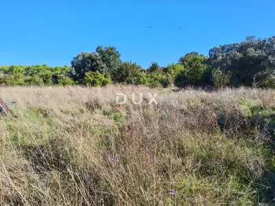 Land plot for sale in Pomer - 3