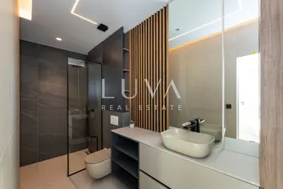 Sukošan, moderne Villa 250 m² mit Pool, zur Miete - 19
