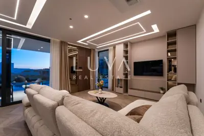 Sukošan, moderne Villa 250 m² mit Pool, zur Miete - 5