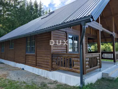 Haus 109 m², Lič bei Fužine - Ruhe und Privatsphäre