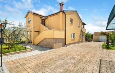Haus 160 m², Žbandaj bei Poreč, ruhige Lage und Privatsphäre