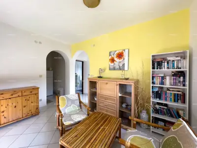 House for sale in Banjole, 500 m² - 10