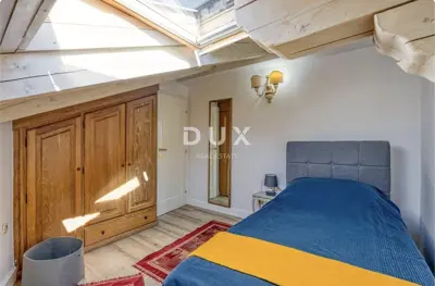 Apartment 75.4 m², Rovinj - old town, sea view - 8