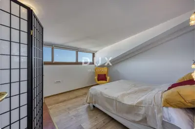 Apartment 75.4 m², Rovinj - old town, sea view - 9