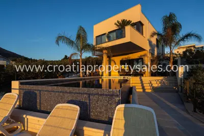 Kuća, Trogir, 183 m², 950 000 € - 9