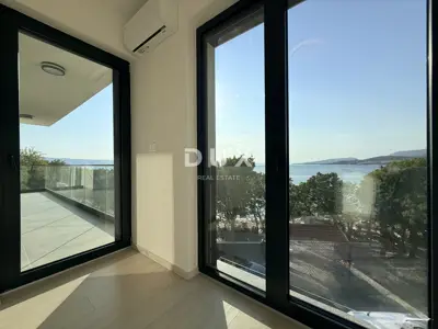 Novi Vinodolski, Klenovica, Wohnung, 80 m², erste Reihe zum Meer, Parkplatz - 3